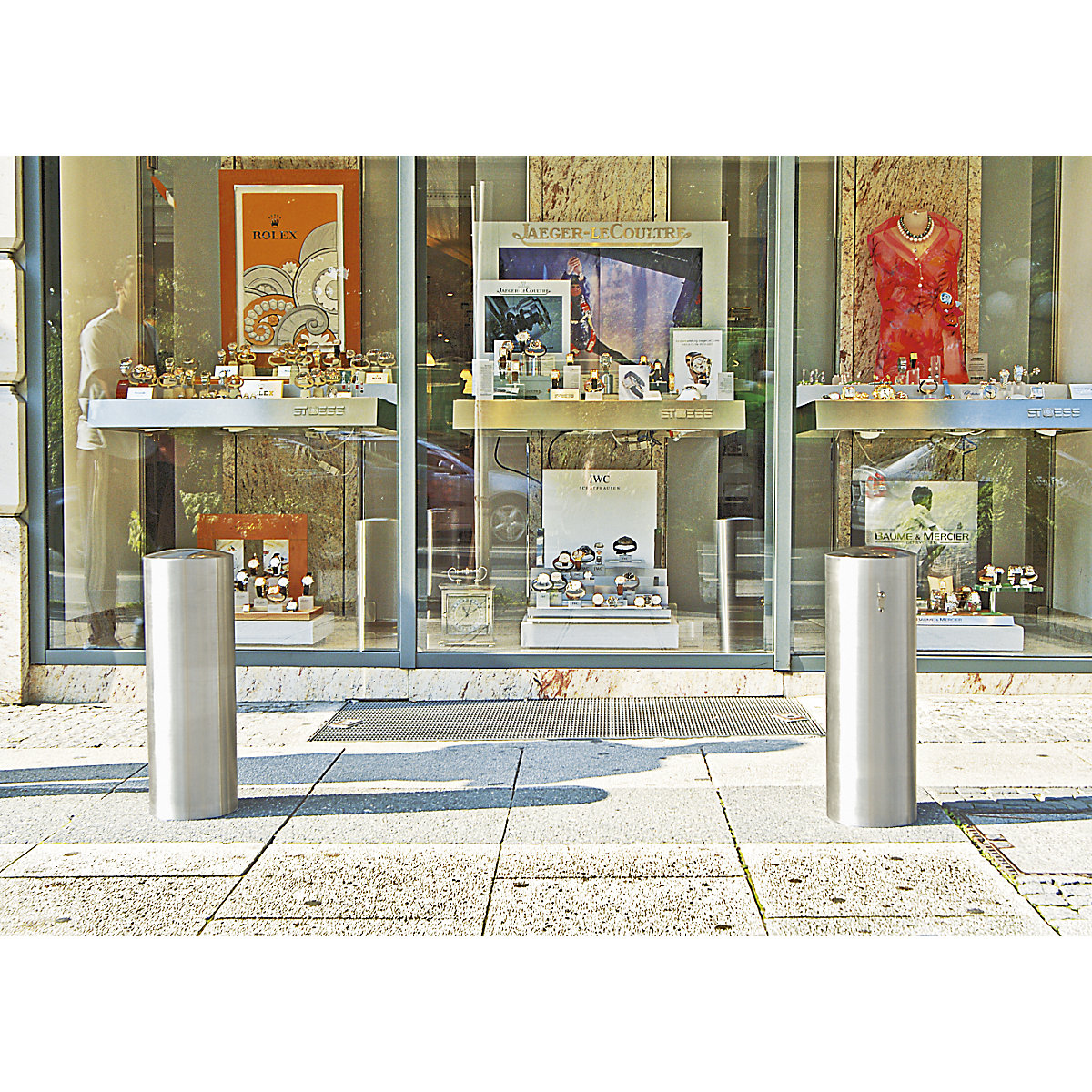 XL stainless steel bollard – Moravia (Product illustration 2)-1