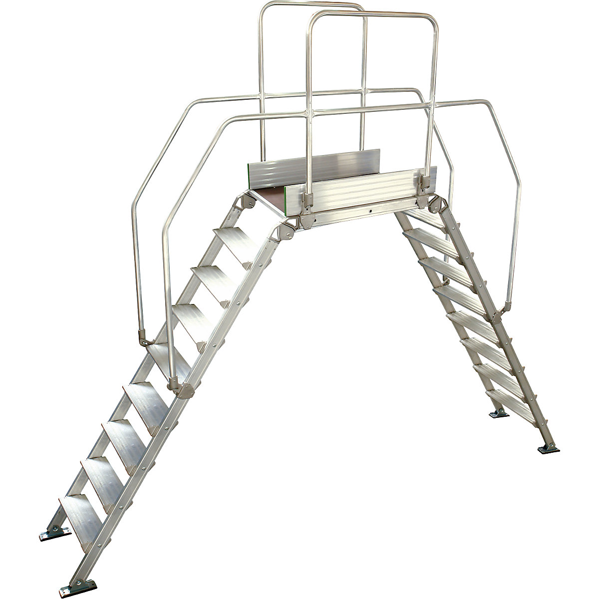 Aluminium ladder bridging