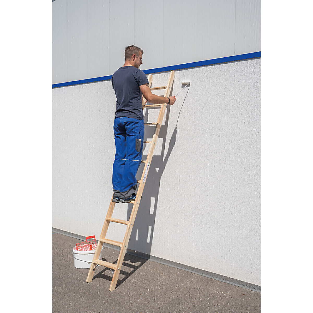 Wooden lean to ladder – MUNK (Product illustration 2)-1