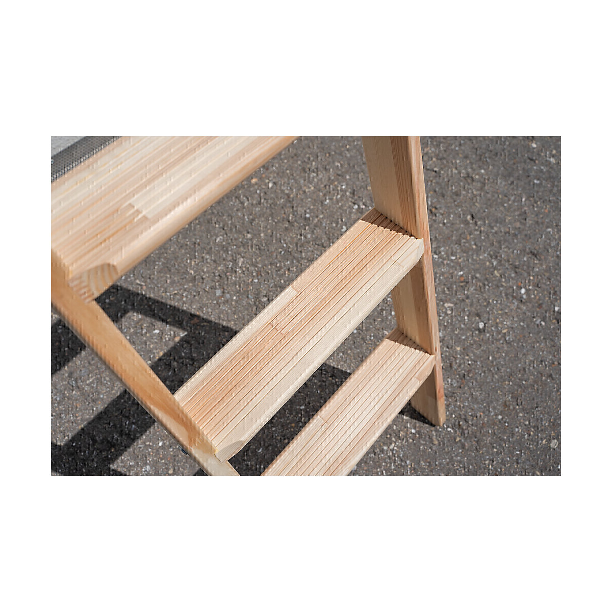 Wooden lean to ladder – MUNK (Product illustration 4)-3