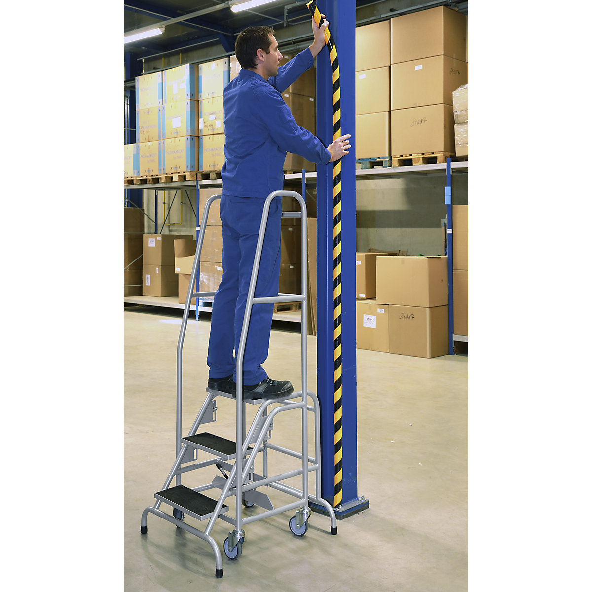 Mobile safety steps – eurokraft pro (Product illustration 2)-1