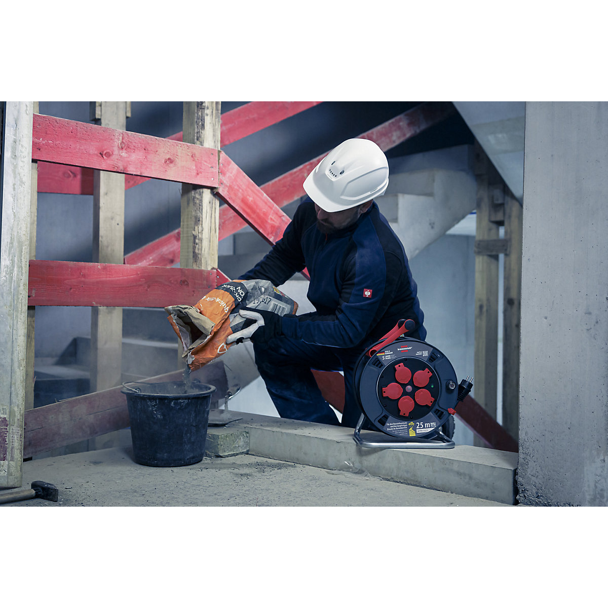 Professional cable drum 300 KU 2200 – Brennenstuhl (Product illustration 3)-2