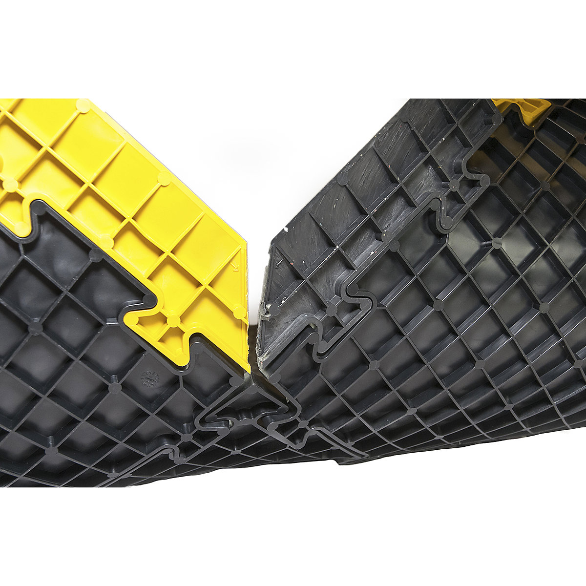 Plastex Zed Chex Anti-Fatigue Slip-Resistant Matting Tiles (Product illustration 6)-5