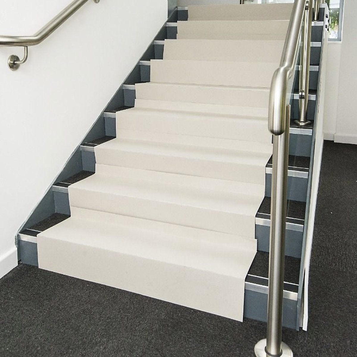 Proguard Stair Tread Protector (Product illustration 3)-2