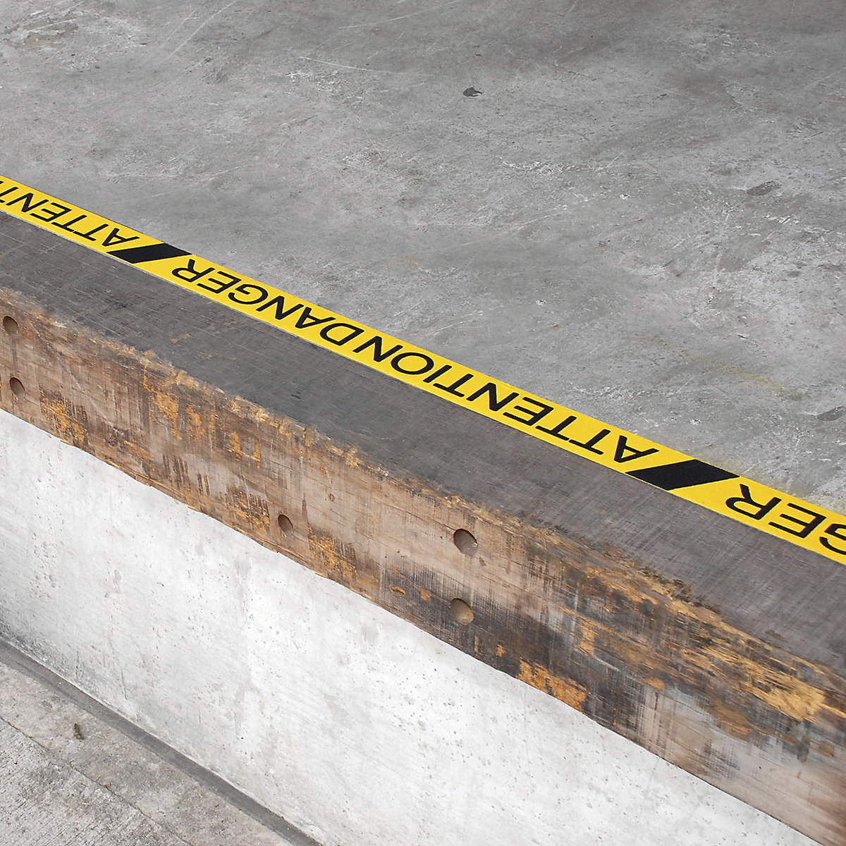 BiGDUG Anti-Slip Warning Tape (Product illustration 6)-5