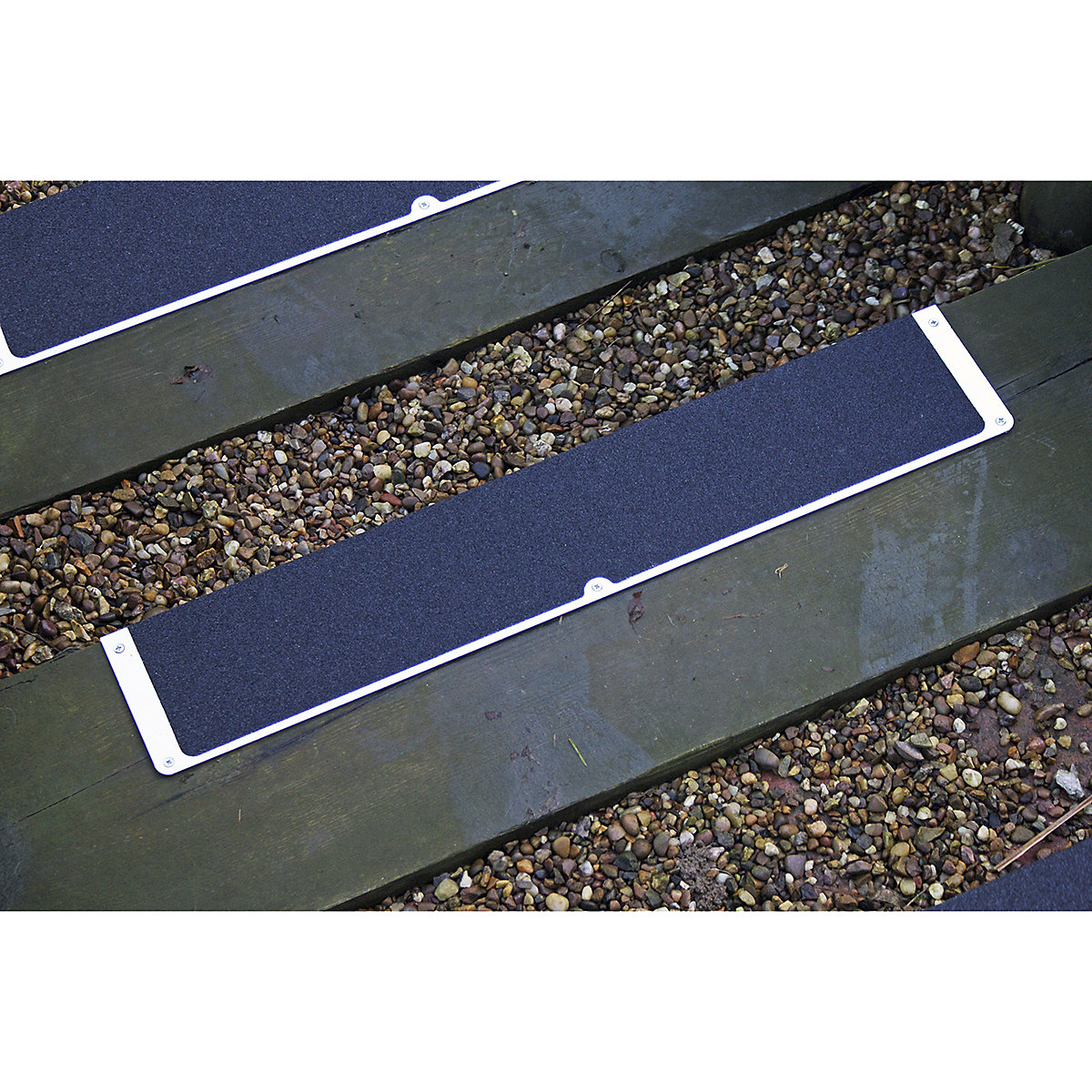 BiGDUG Bolt Down Anti-Slip Stair Treads (Product illustration 7)-6