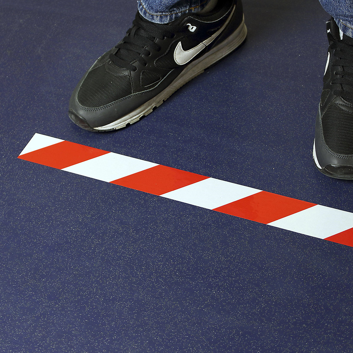 BiGDUG Reflective Floor Marking Tape (Product illustration 2)-1