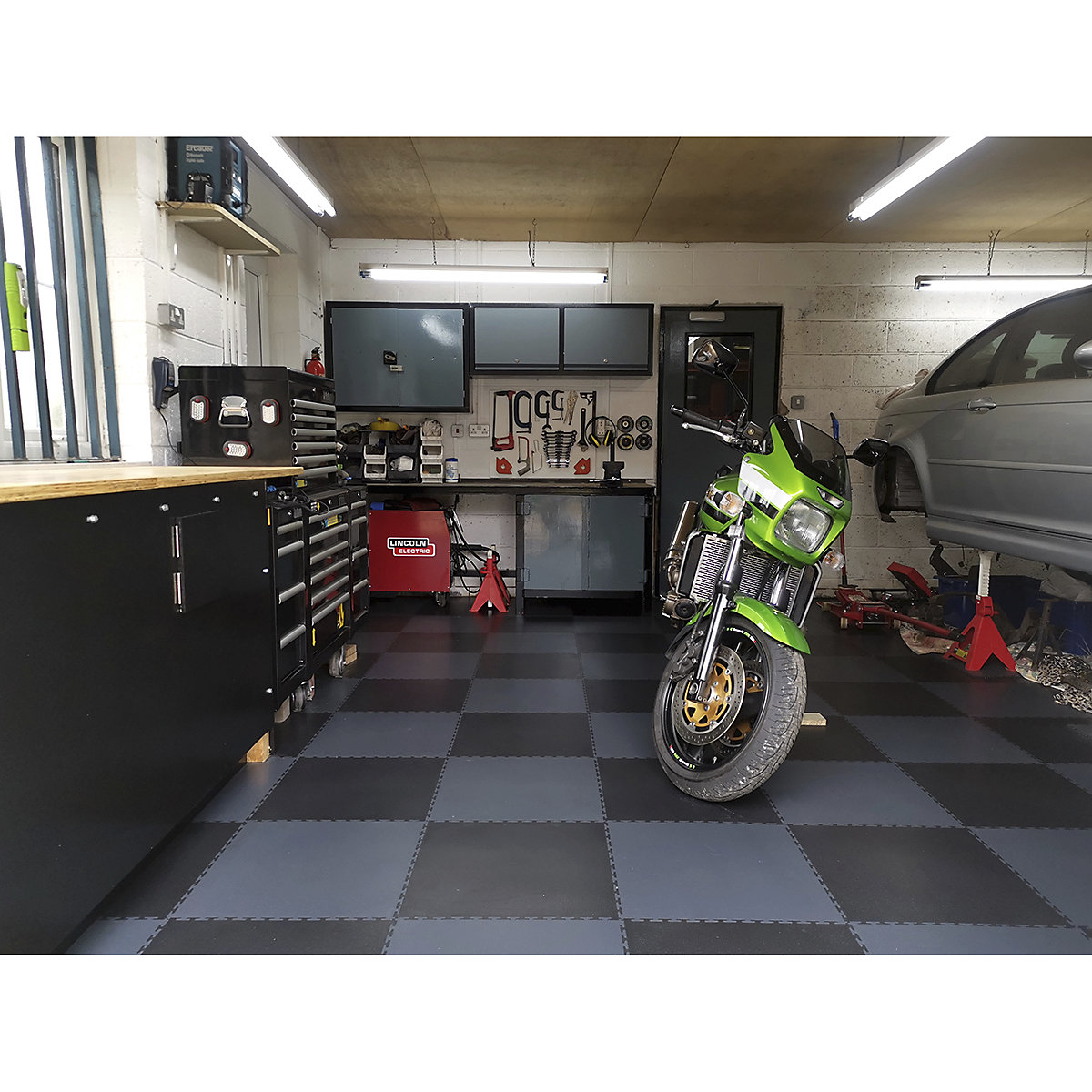 BiGDUG Single Garage Tile Bundle | X-Joint | 19m Squared