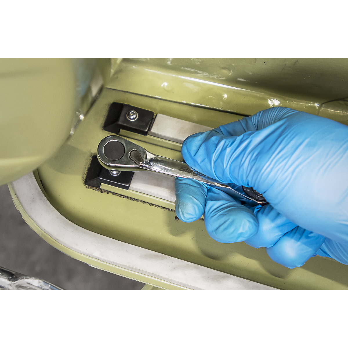 Sealey Micro Ratchet Bit Driver/Wrench | 1/4"Hex | 1/4&quot;Sq Drive (Product illustration 6)-5