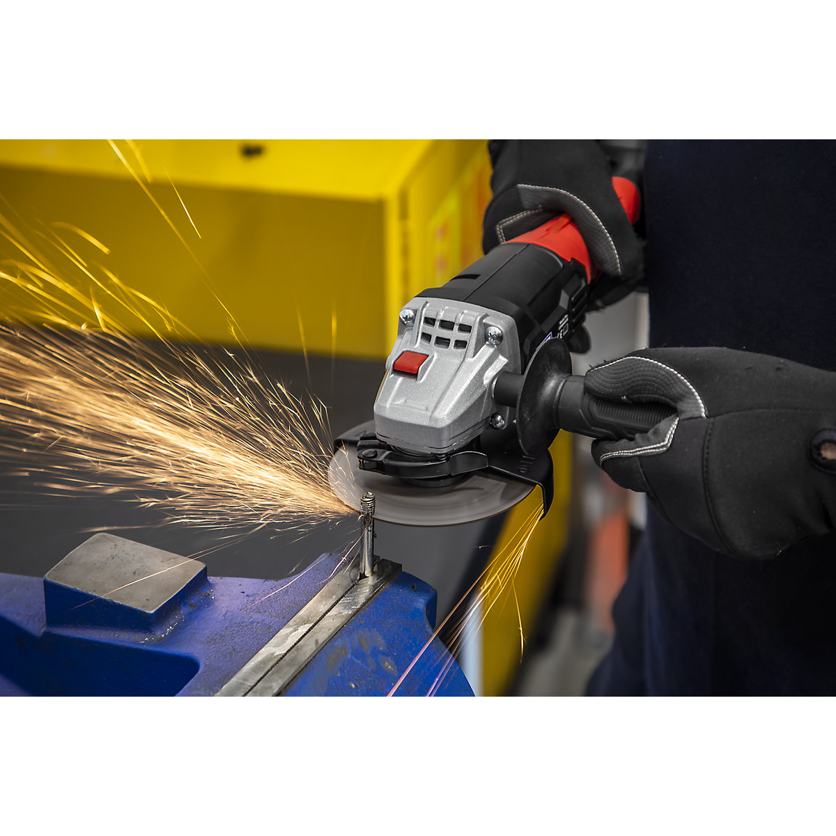 Sealey 115mm Cordless Angle Grinder | SV20 Series (Product illustration 7)-6