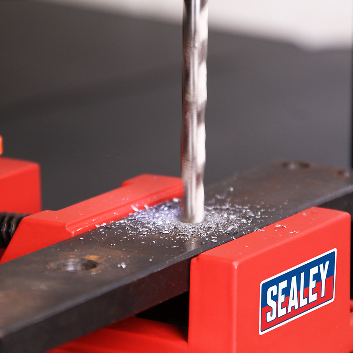 Sealey Drill Stand with Cast Iron Base & Vice | 500mm Base | 65mm Vice (Product illustration 12)-11