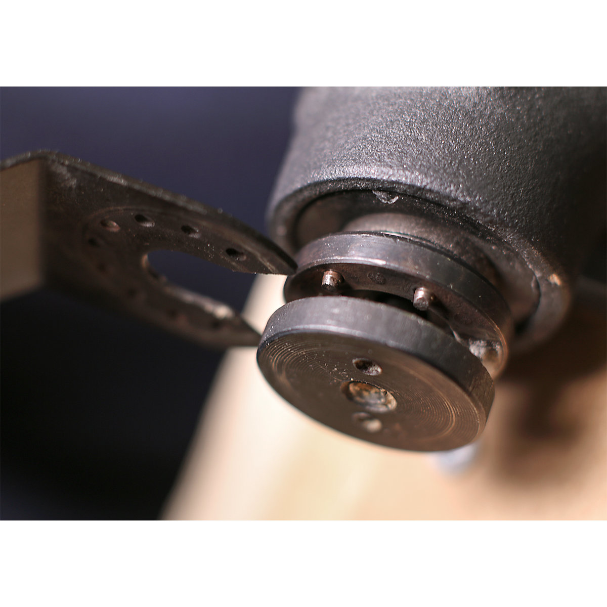 Sealey Variable Speed Quick Change Oscillating Multi-Tool | 300W (Product illustration 11)-10