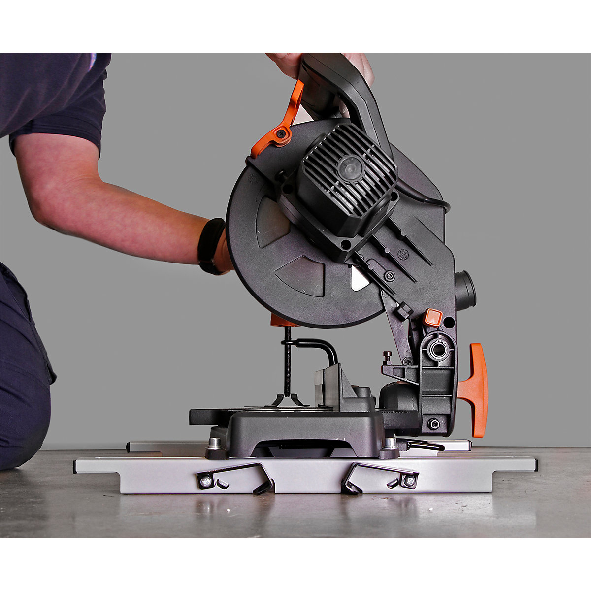 Sealey Benchclaw Mitre Saw Workbench Clamp (Product illustration 3)-2