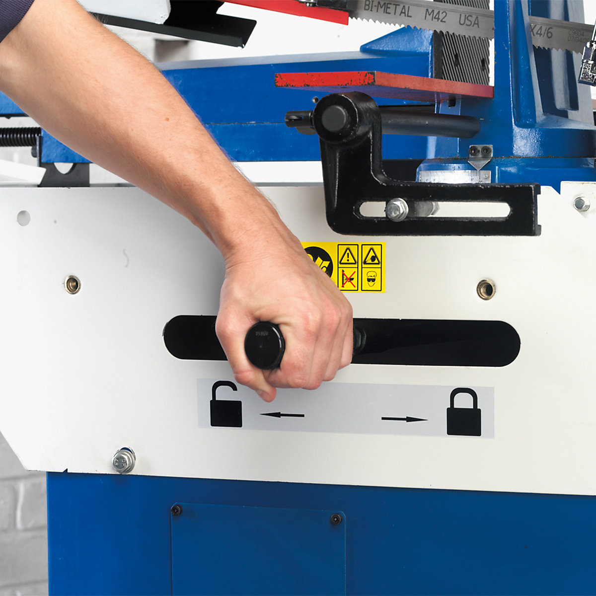 Sealey Industrial Power Bandsaw | 255mm (Product illustration 6)-5