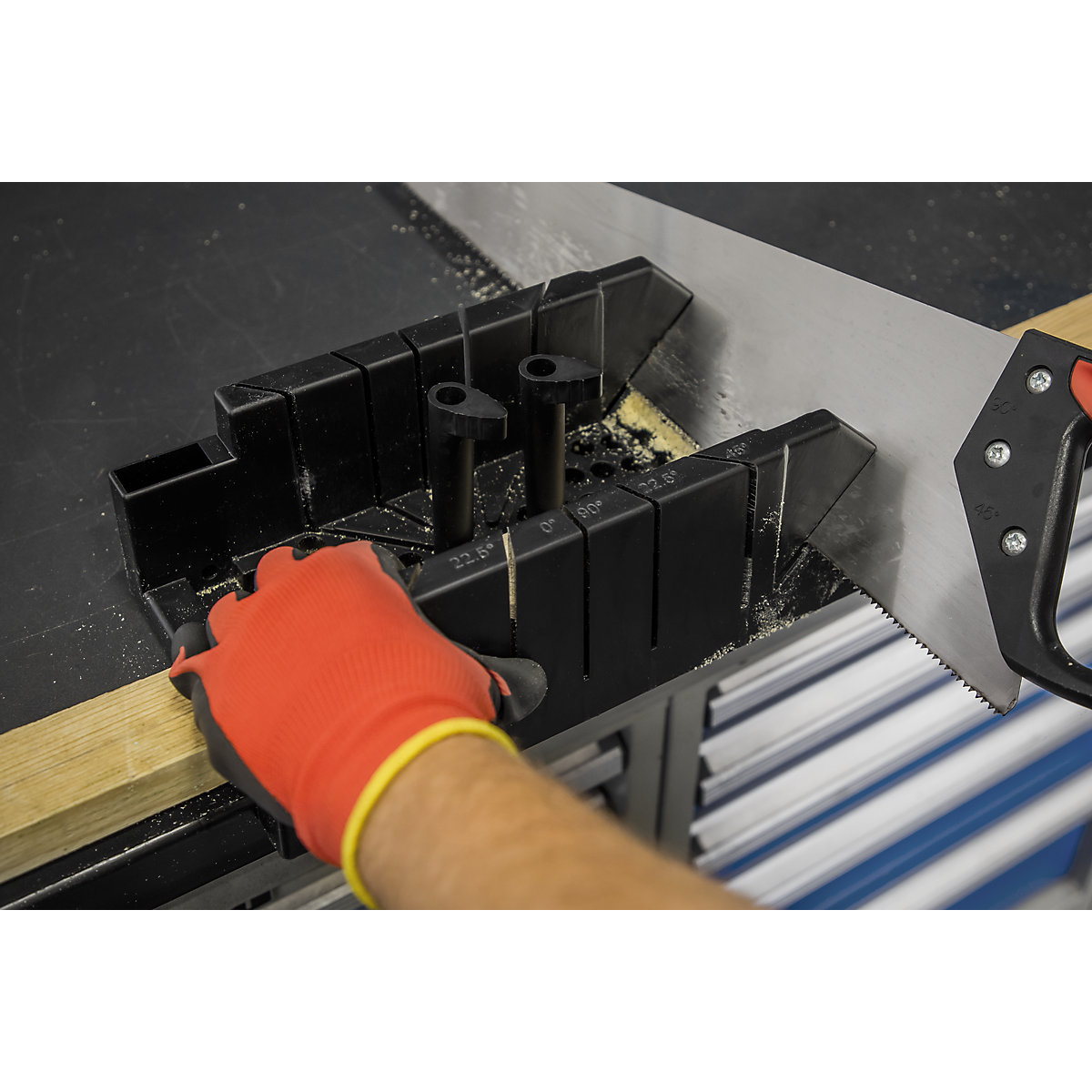 Sealey Mini Mitre Box | 110h x 310w x 170d mm (Product illustration 5)-4