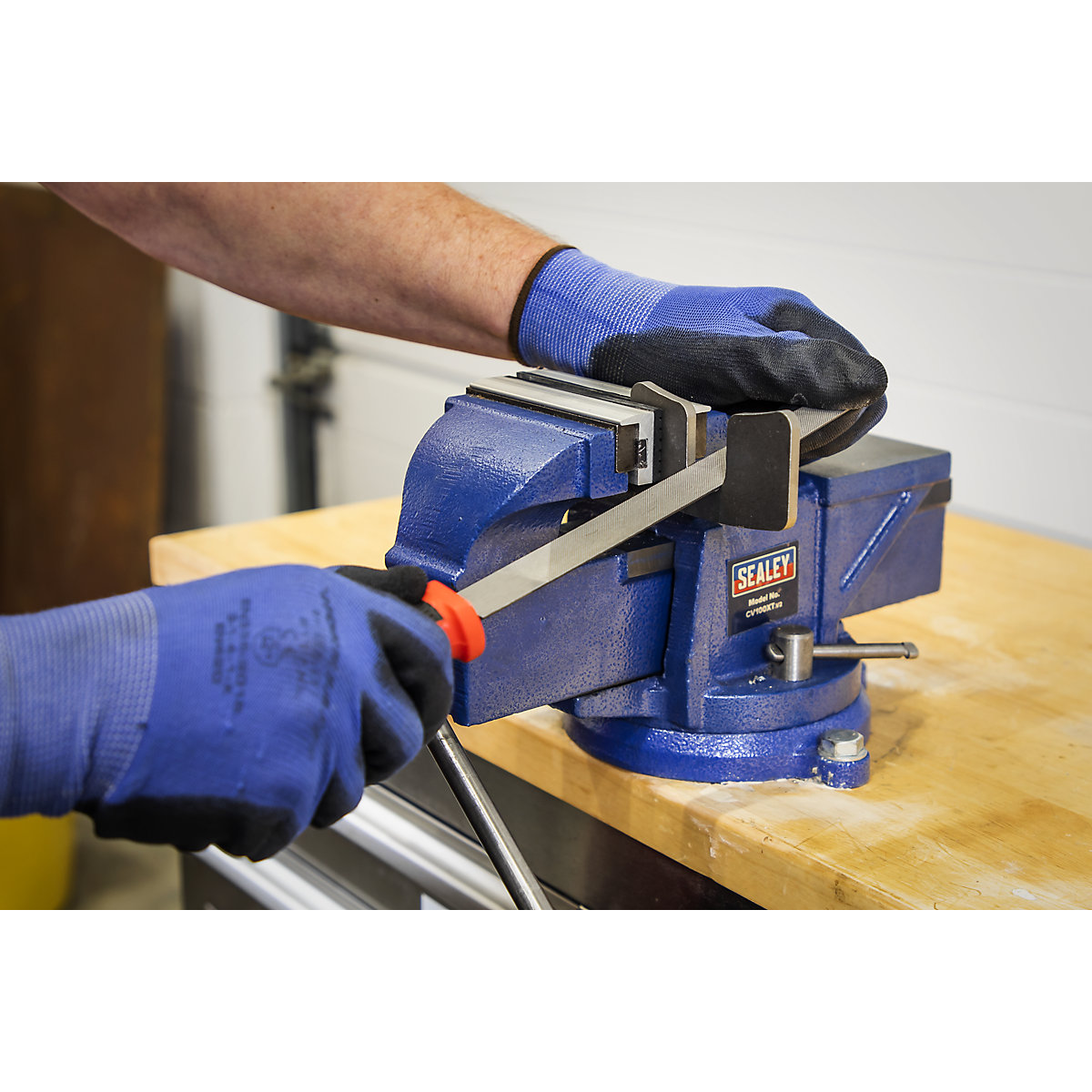 Sealey Smooth Cut Half-Round Engineer's File | 200mm (Product illustration 6)-5