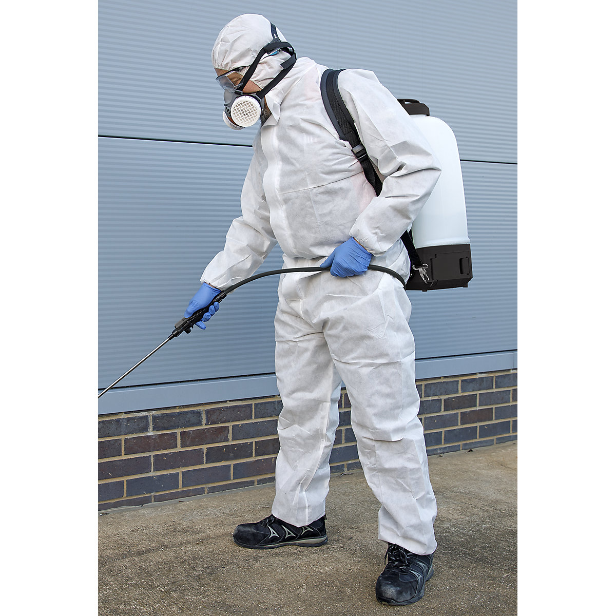 Worksafe® Disposable Coverall (Product illustration 2)-1
