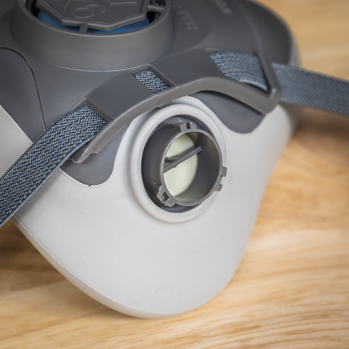 Worksafe® Reusable Half Mask without Filters (Product illustration 8)-7