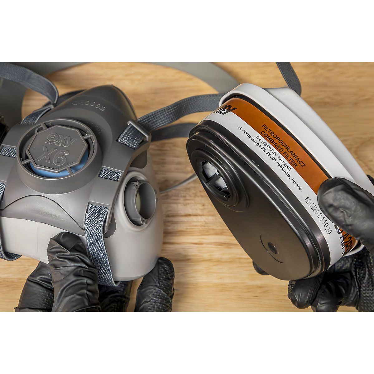 Worksafe® Reusable Half Mask without Filters (Product illustration 9)-8