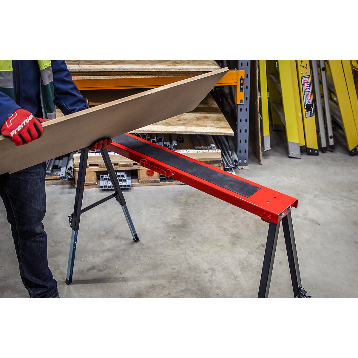 Sealey Fold Down Trestle with Adjustable Legs | Pair (Product illustration 4)-3