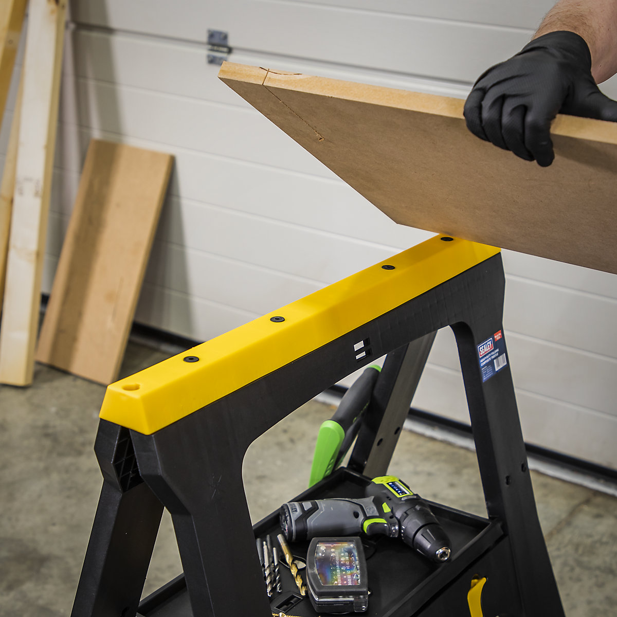 Sealey Heavy-Duty Folding Composite Trestles (Product illustration 4)-3