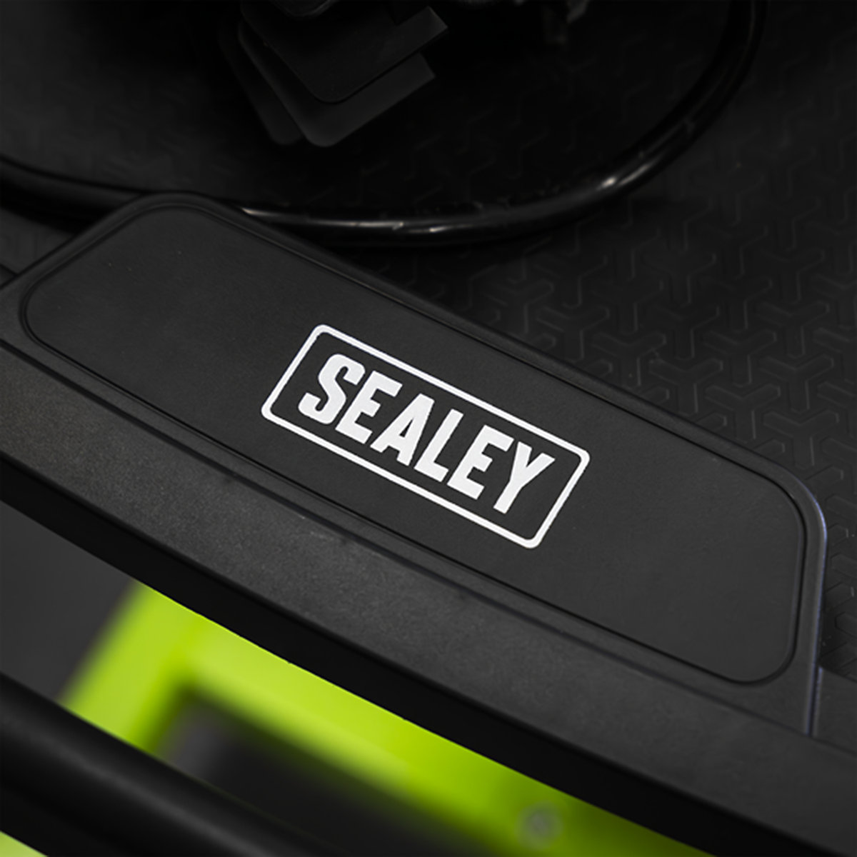 Sealey Height Adjustable Mobile Workstation with Removable Top Tray (Product illustration 12)-11