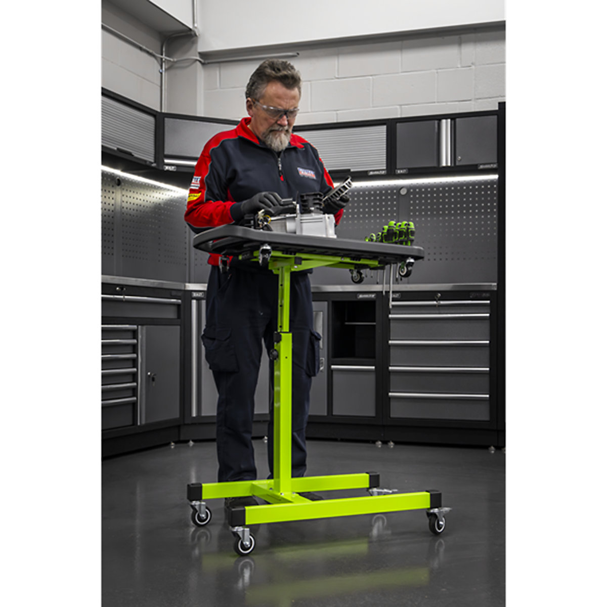Sealey Height Adjustable Mobile Workstation with Removable Top Tray (Product illustration 13)-12