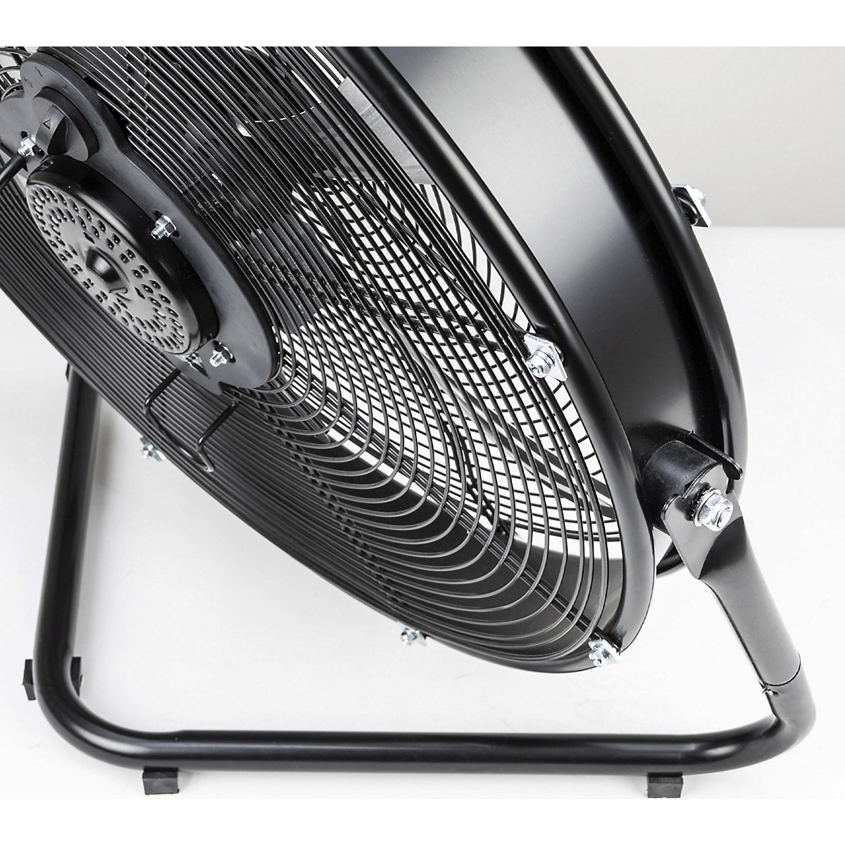 SIP 20" Heavy-Duty Floor Fan (Product illustration 2)-1
