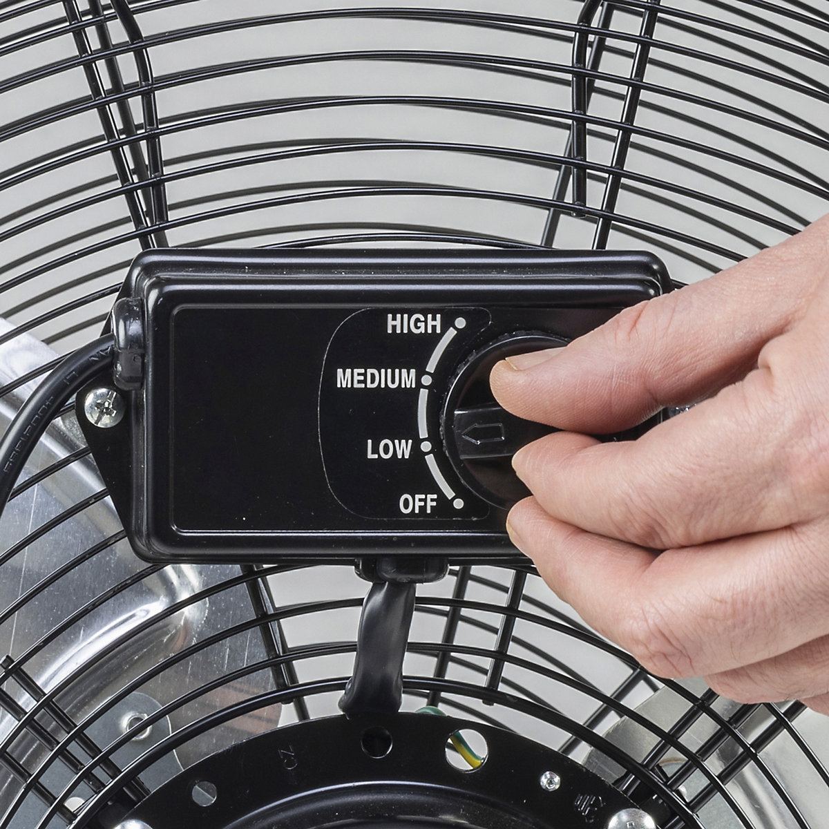 SIP 20" Heavy-Duty Orbital Floor Fan (Product illustration 5)-4