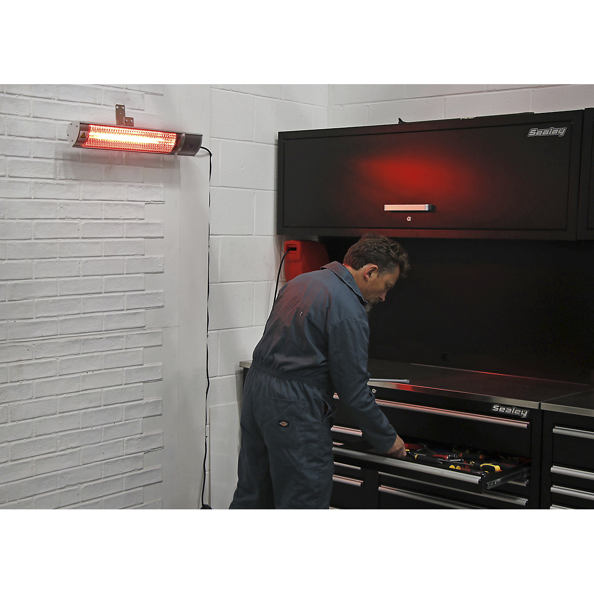Sealey Infrared Short Wave Heater | 2000W (Product illustration 2)-1