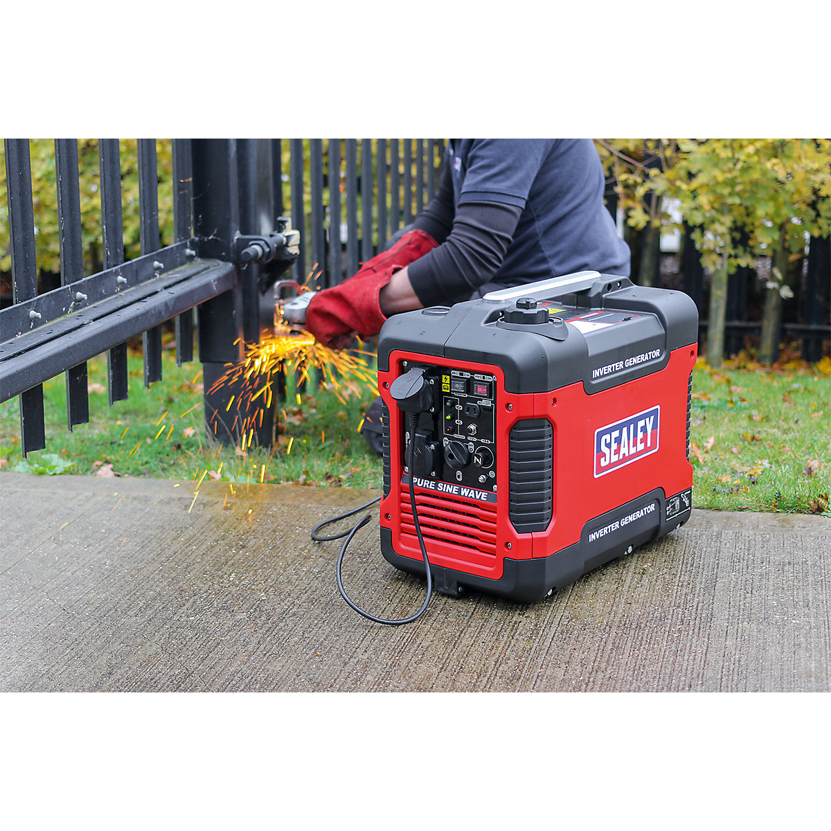 Sealey 2000W Inverter Generator | 4-Stroke Engine (Product illustration 11)-10
