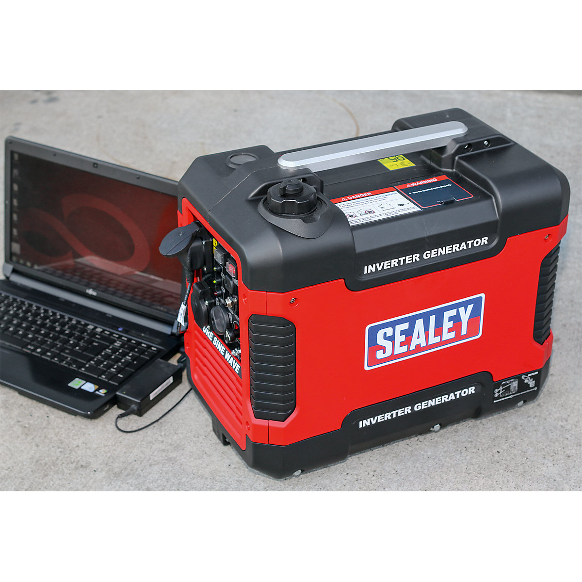 Sealey 2000W Inverter Generator | 4-Stroke Engine (Product illustration 9)-8