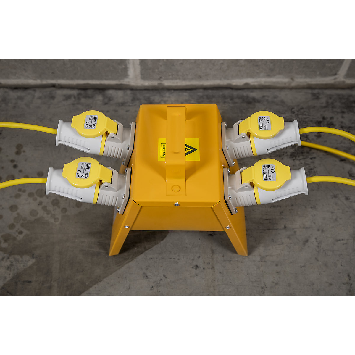 Sealey CEE 4-Way Splitter Box (Product illustration 2)-1
