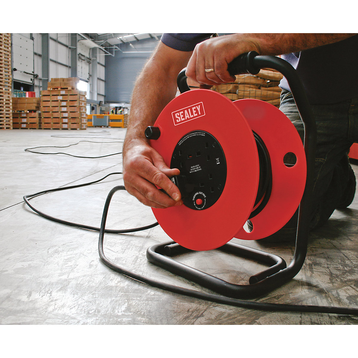 Sealey Heavy Duty Cable Reel (Product illustration 9)-8
