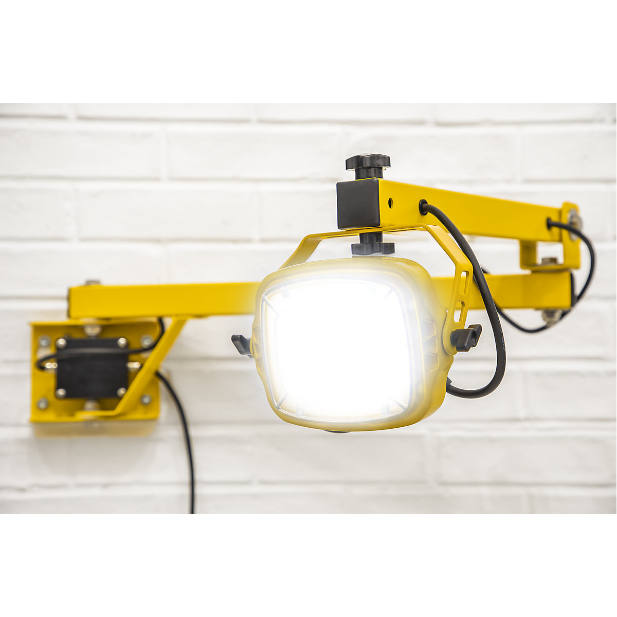 Sealey Loading Bay Floodlight (Product illustration 5)-4