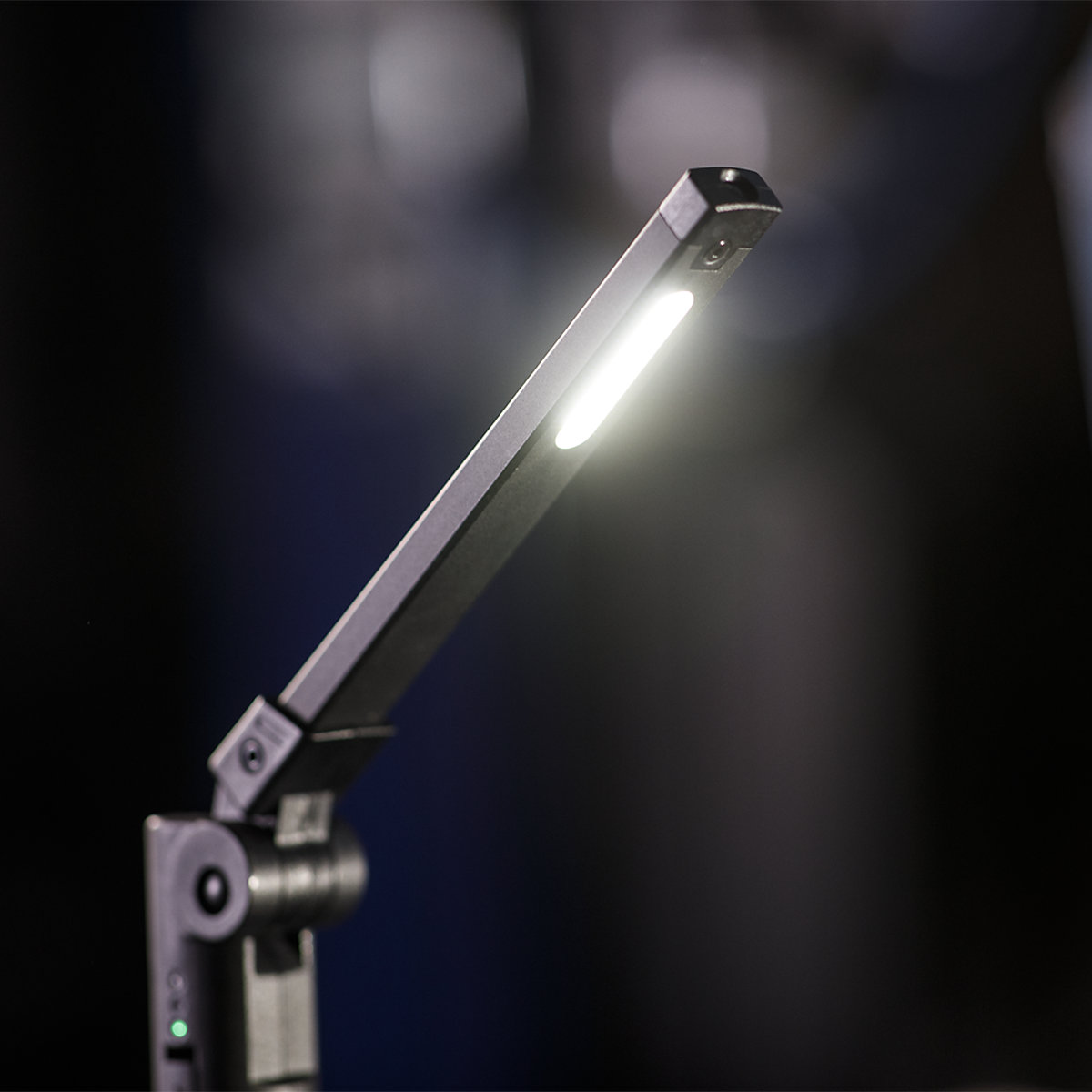 Sealey Rechargeable Aluminium Folding Pocket Light (Product illustration 8)-7