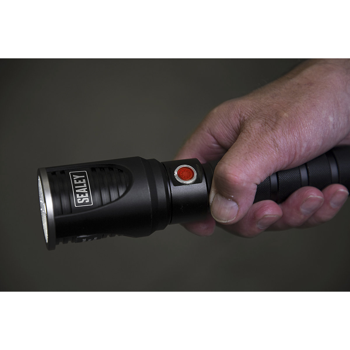 Sealey Rechargeable Aluminium Torches with Adjustable Focus (Product illustration 20)-19