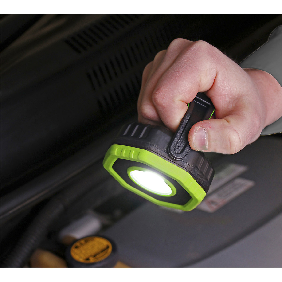 Sealey Rechargeable Pocket Floodlight with Magnet | 7W COB LED (Product illustration 3)-2