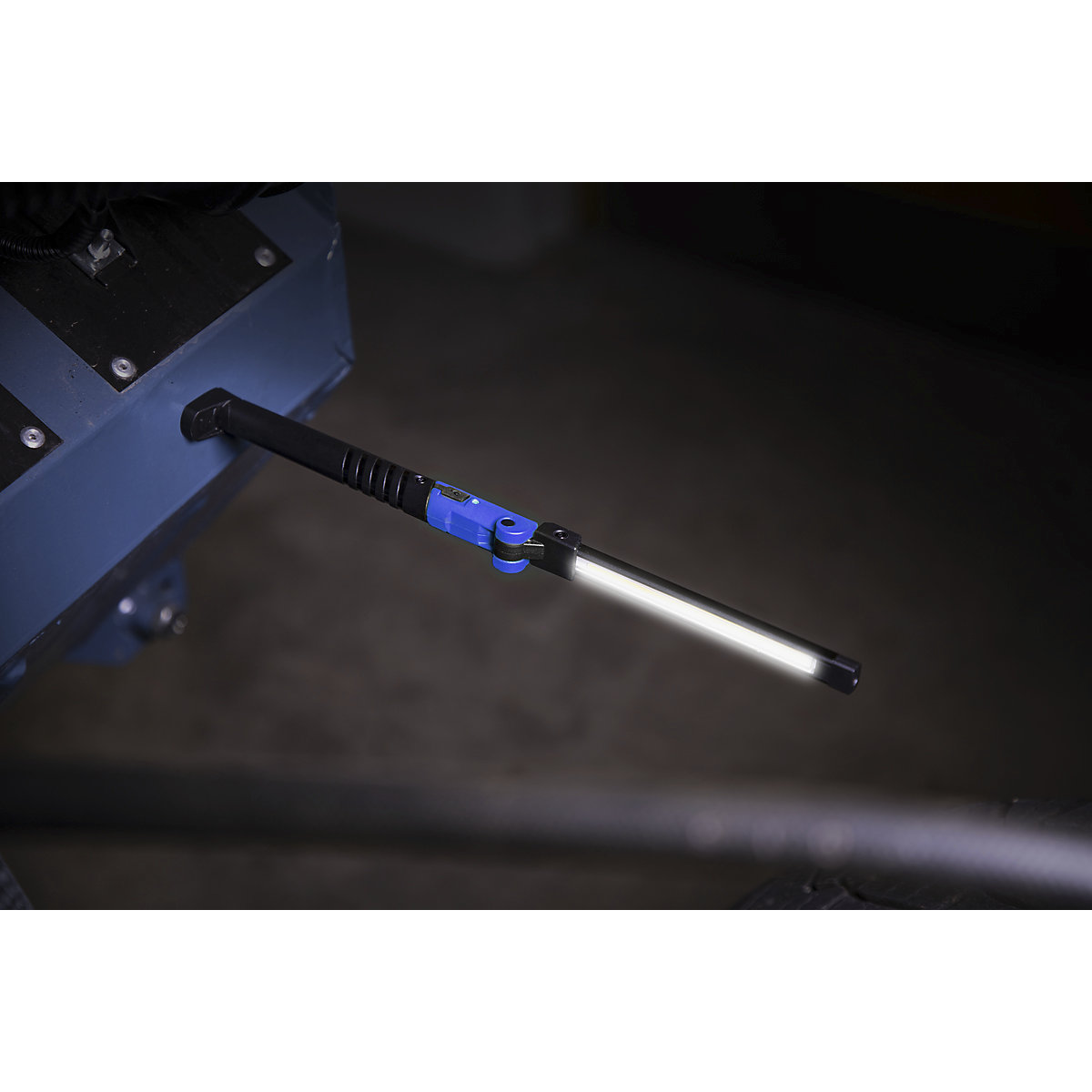 Sealey Rechargeable Slim Folding Pocket Lights | 2W COB & 1 SMD LED (Product illustration 9)-8