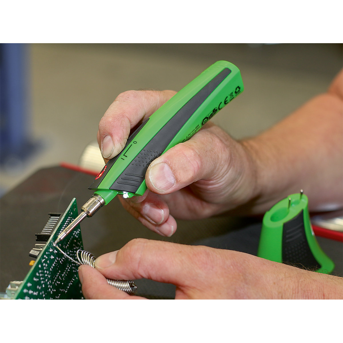 Sealey Rechargeable Soldering Iron | 6W (Product illustration 6)-5