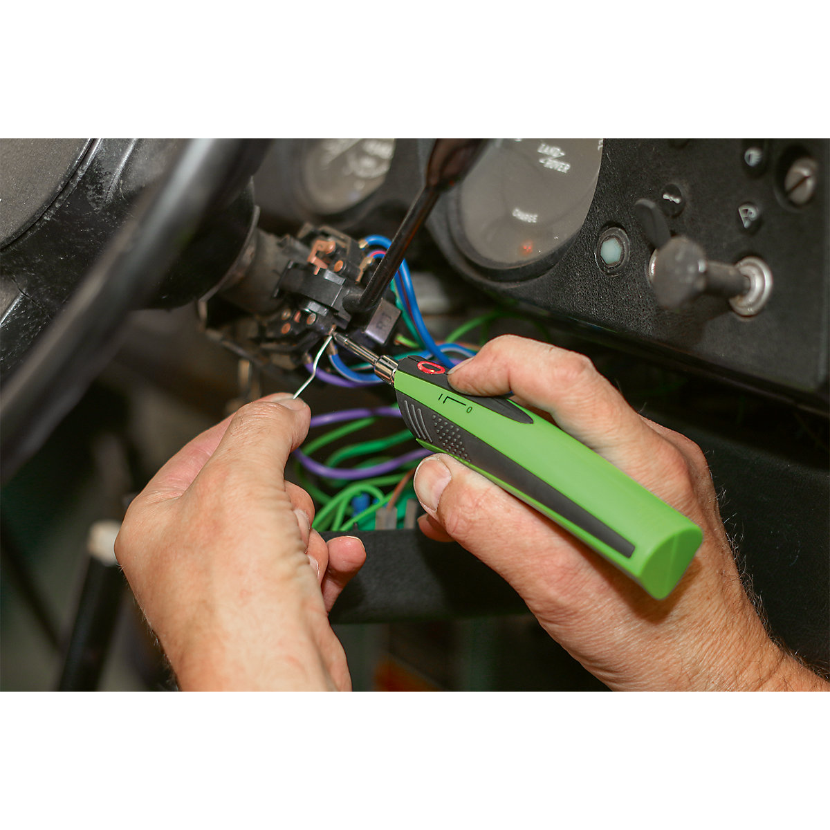 Sealey Rechargeable Soldering Iron | 6W (Product illustration 5)-4