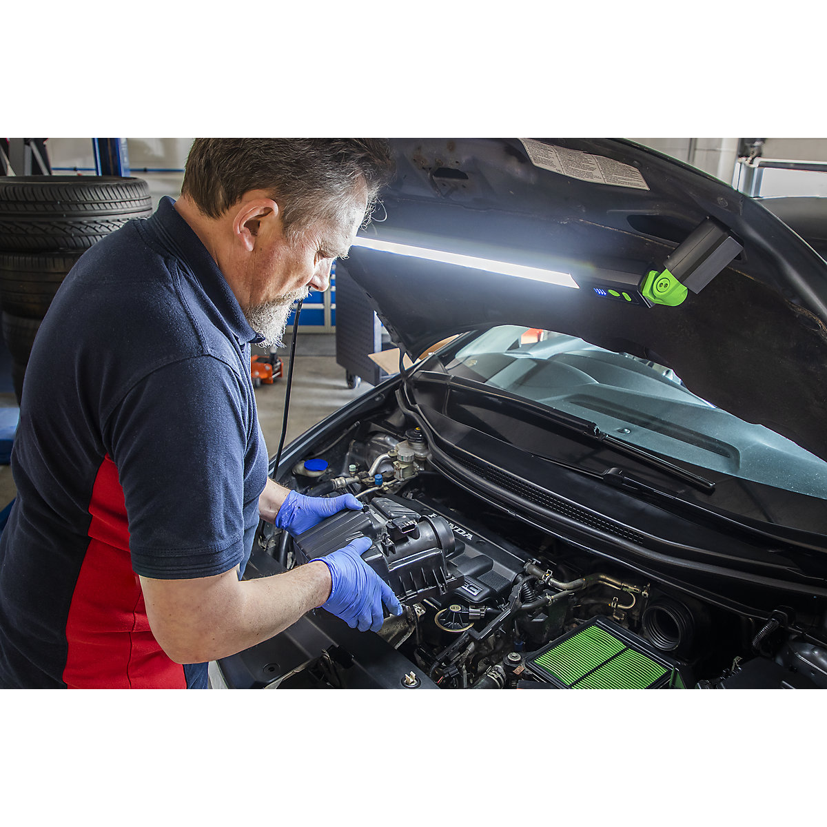 Sealey Rechargeable Under-Bonnet Light (Product illustration 5)-4