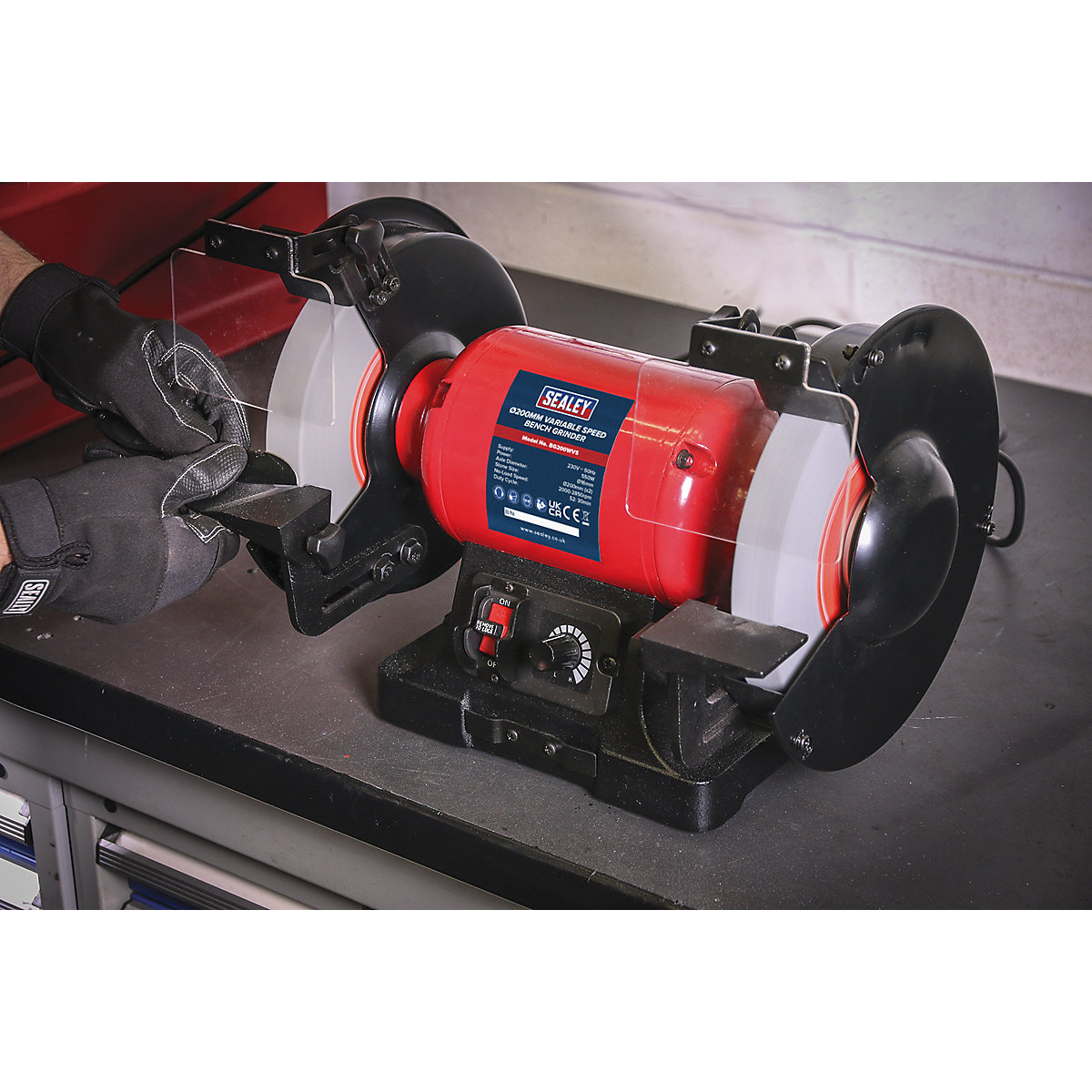 Sealey Bench Grinder | Ø150mm Stones | 250W | Variable Speed (Product illustration 4)-3