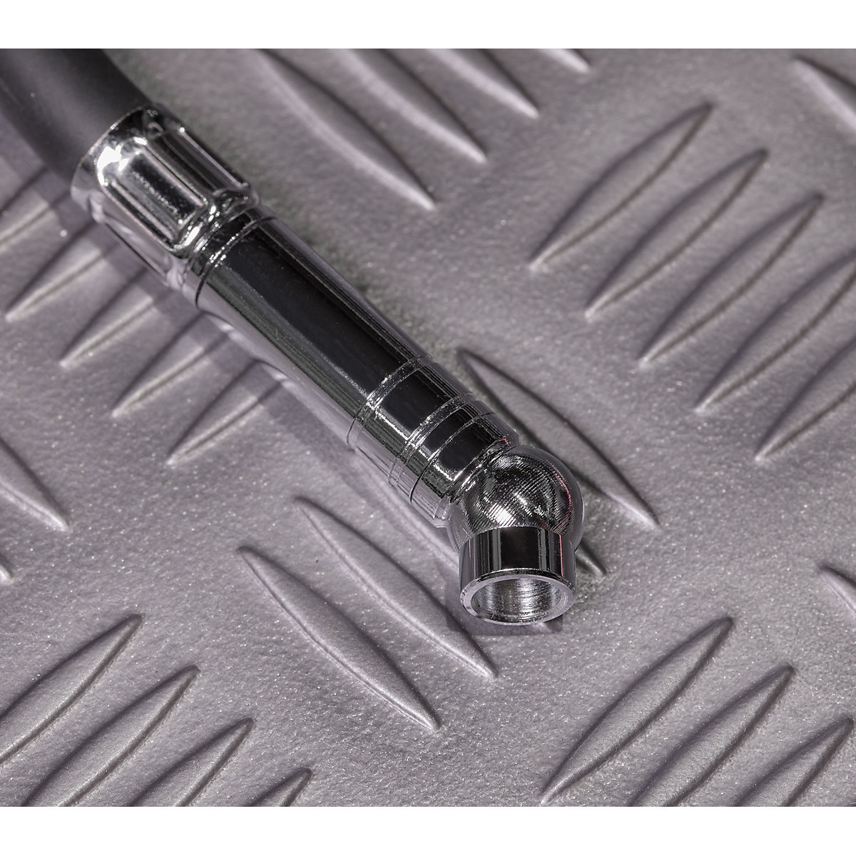 Sealey Digital Tyre Pressure Gauge | Push-On Connector (Product illustration 5)-4