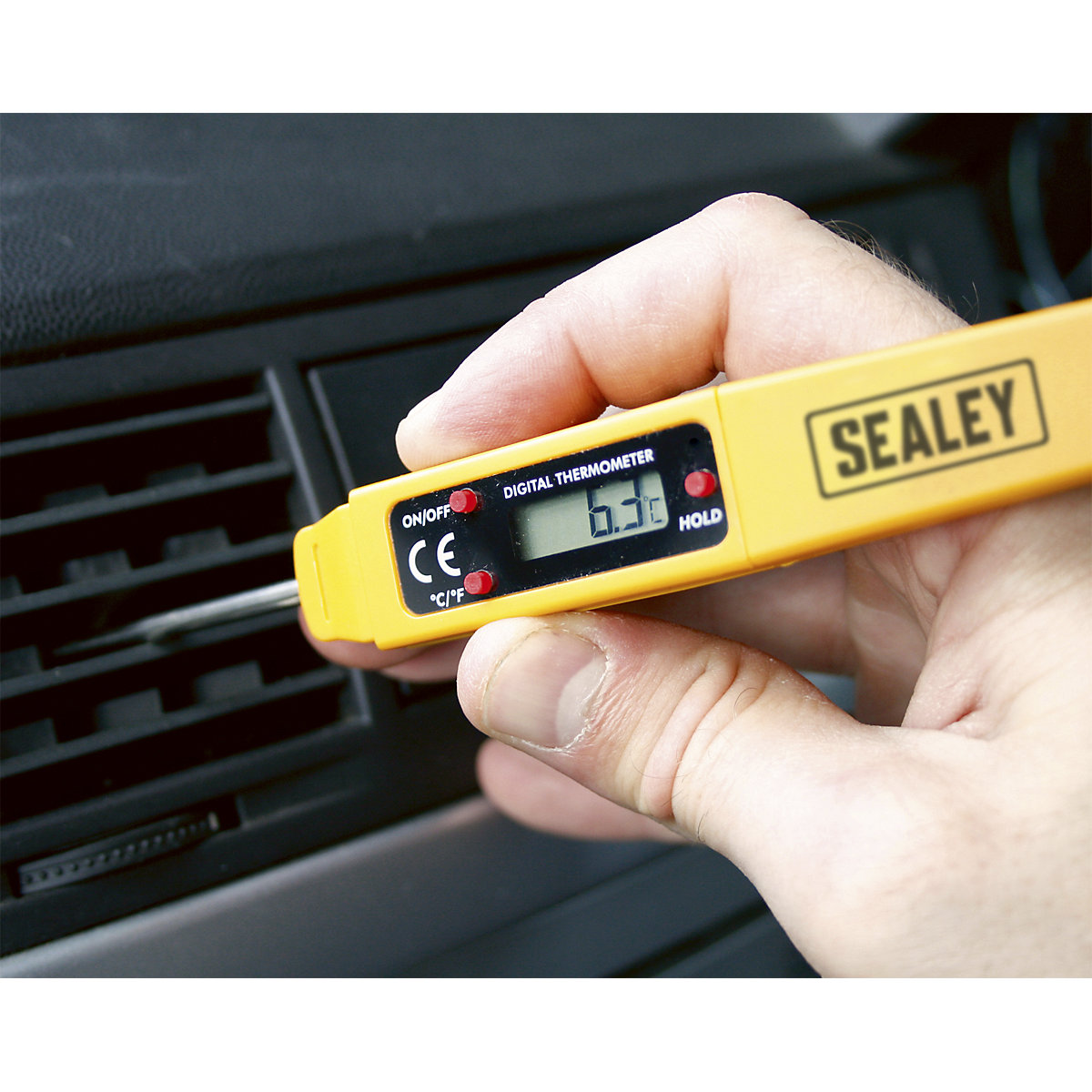 Sealey Mini Digital Thermometer (Product illustration 3)-2