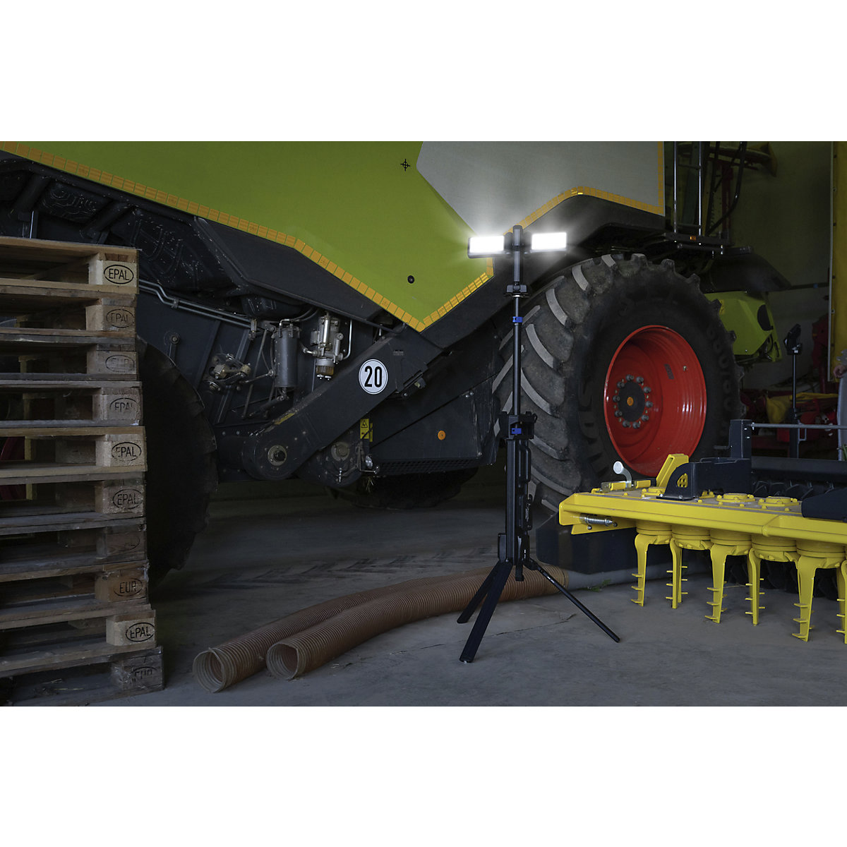 WL11500R rechargeable LED work spotlight (Product illustration 9)-8