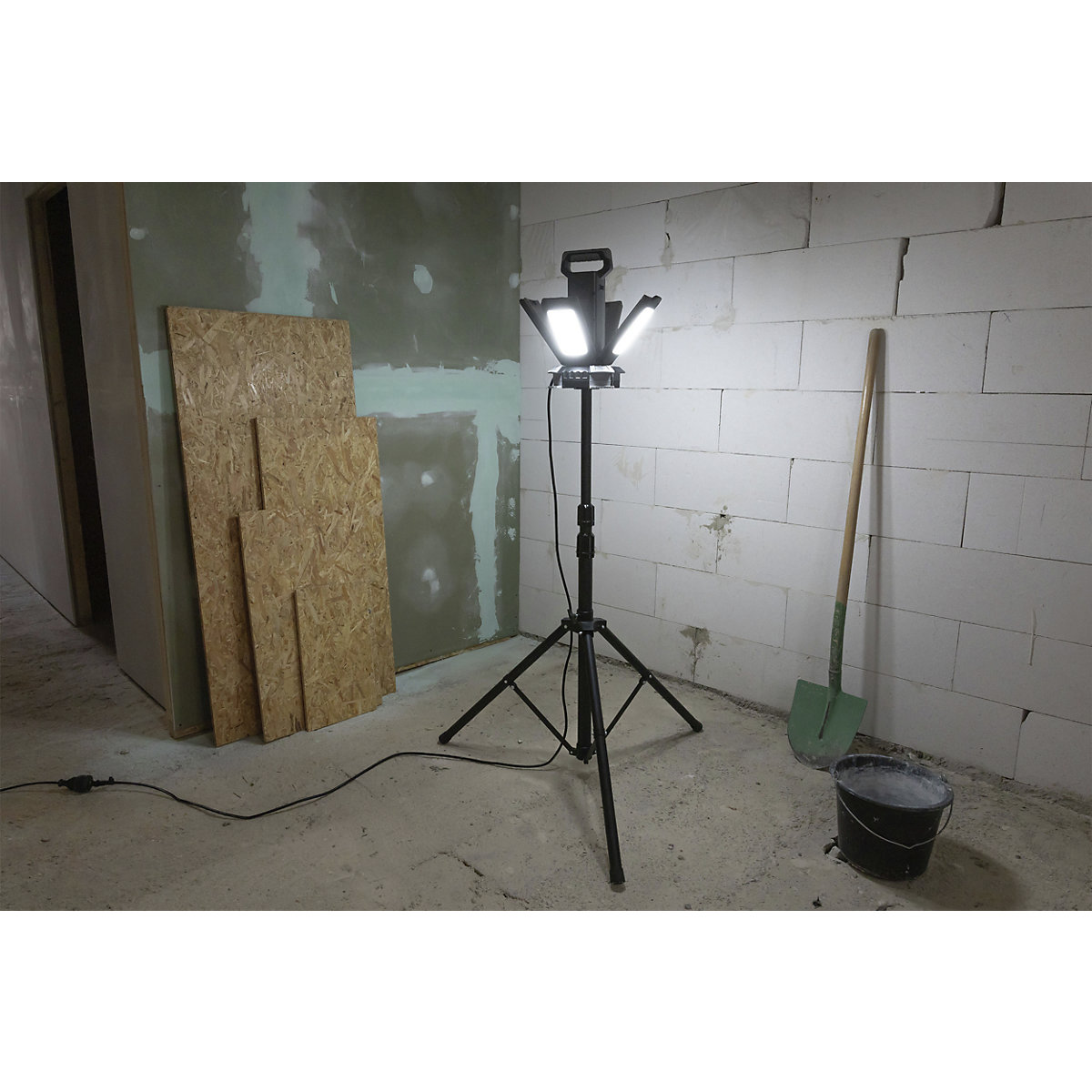 Lampa robocza LED WL14000AC – Ansmann (Zdjęcie produktu 4)-3
