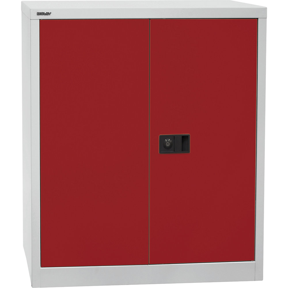 BISLEY UNIVERSAL double door cupboard, HxWxD 1000 x 914 x 400 mm, 1 zinc plated shelf, 2 file heights, light grey / cardinal red