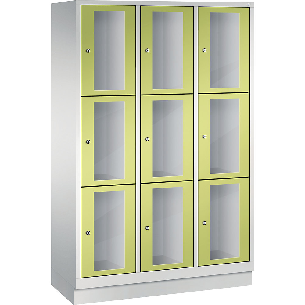 Armoire à casiers CLASSIC, hauteur casiers 510 mm, sur socle