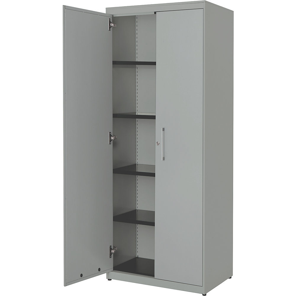 Armoire à portes battantes